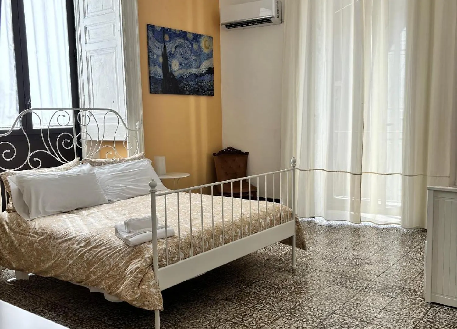 Apartment Il Teatro Rooms Catania Italy